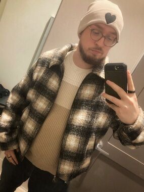 Meet your Posher, Josh